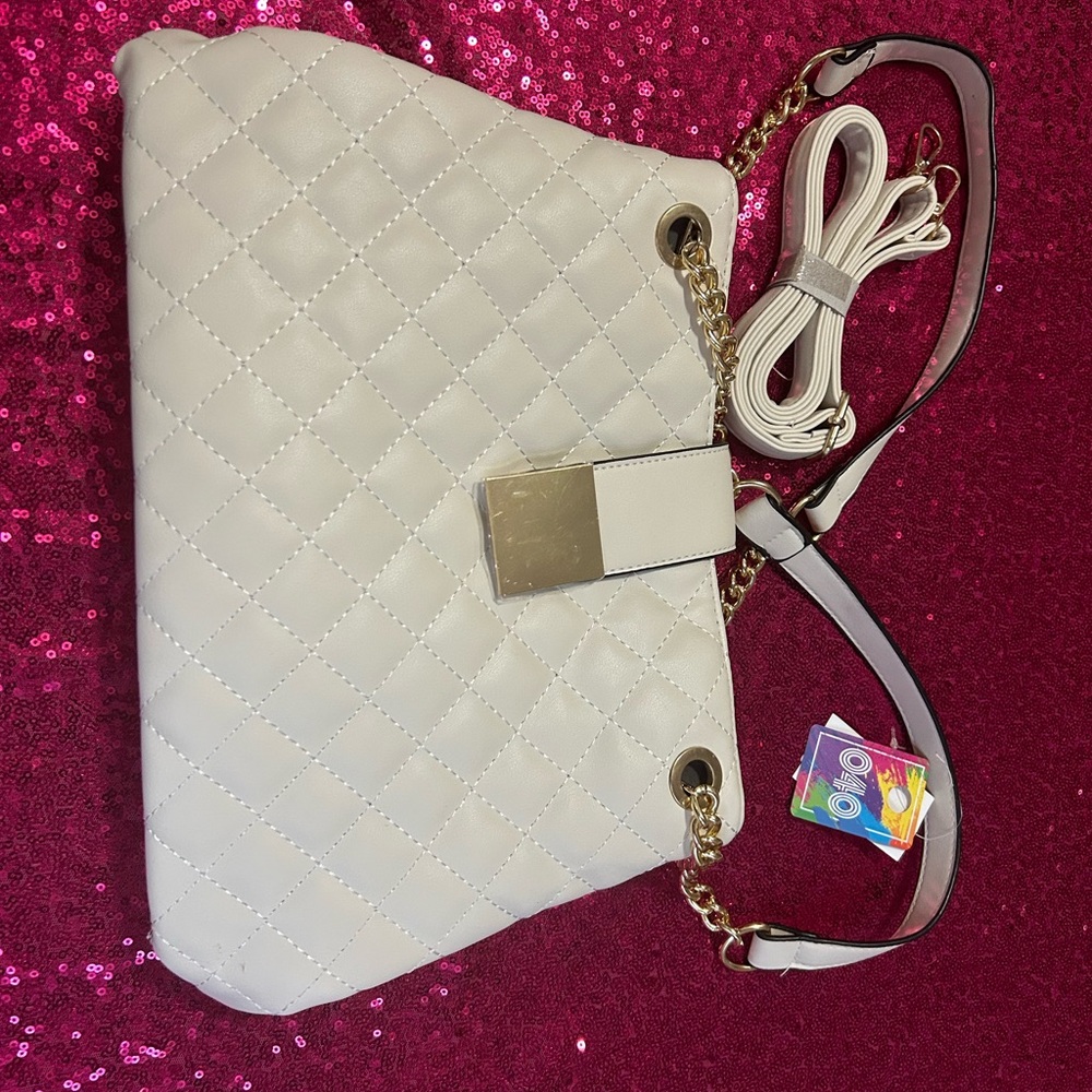 Elegant White and Gold Quilted Shoulder Bag
